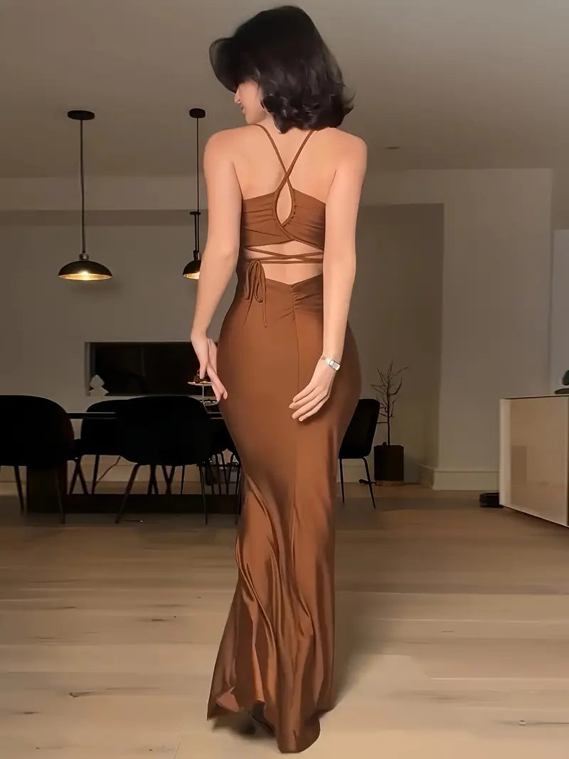 Abato Regalia Mid-Length Camisole Hanging Neck Dress