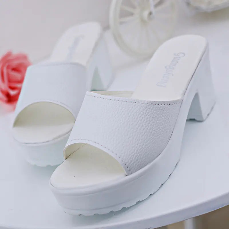 Toed Sandals with Thick Heels