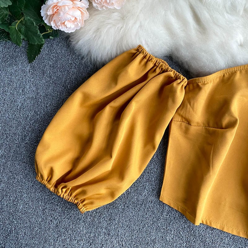 Oblique Collar Off-Shoulder Puff Sleeve Crop Top