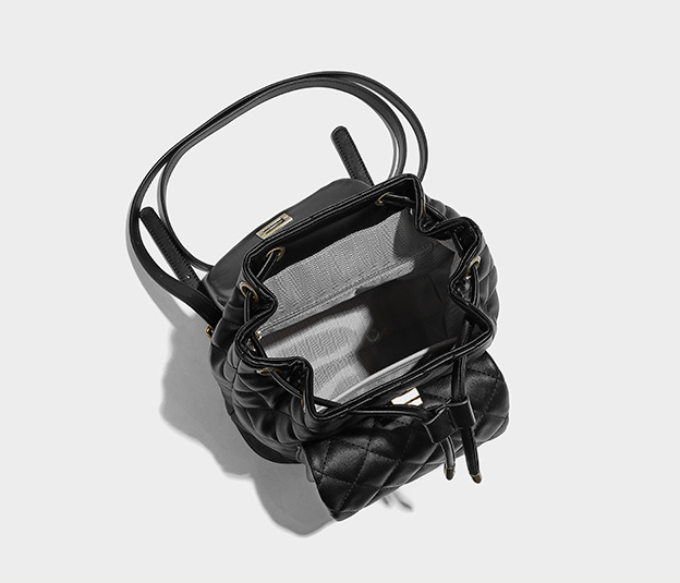 Diamond Grid Chain Mini Backpack