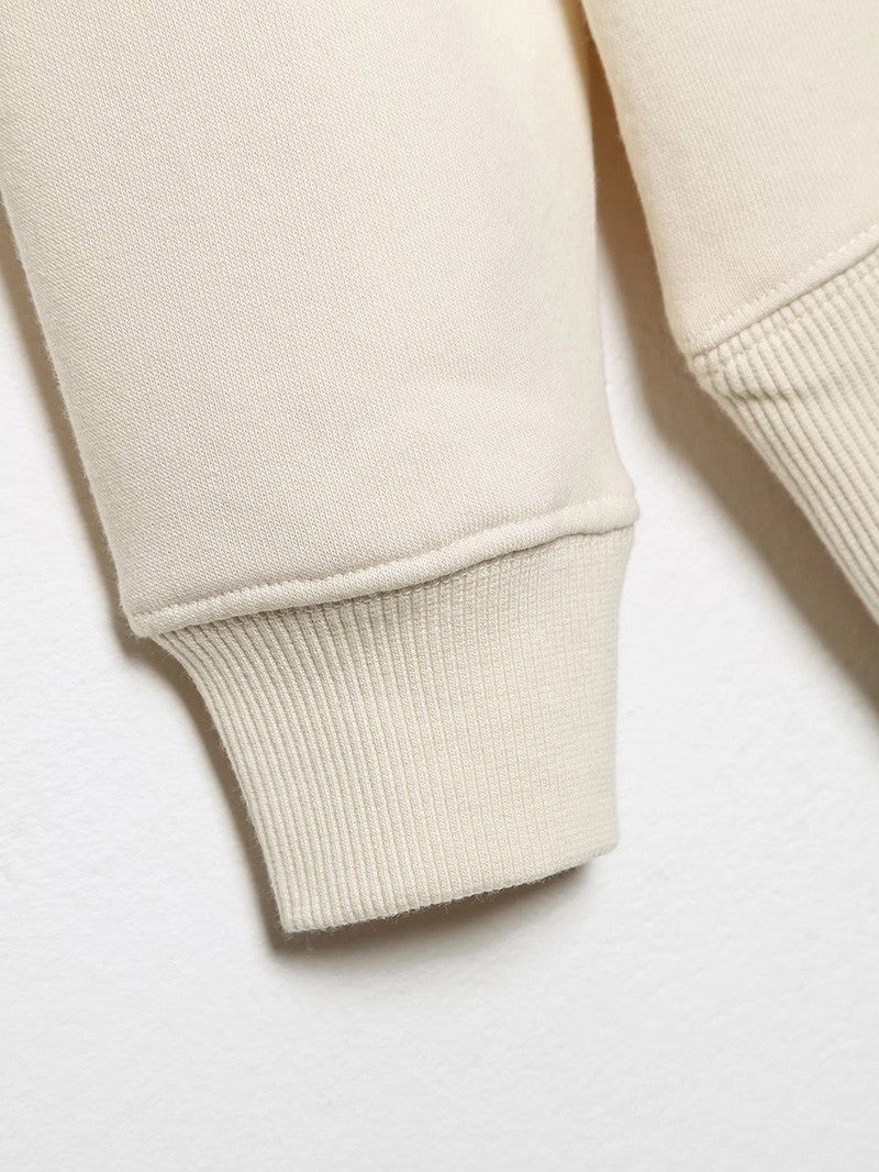 Casual Letter Sophistication