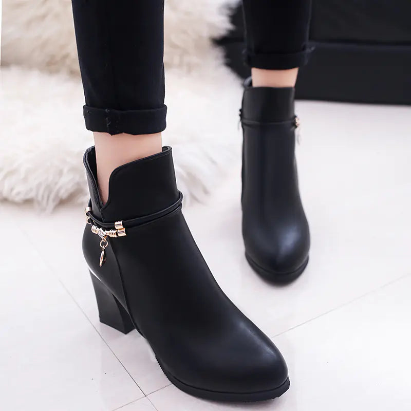 Chunky Heel Round Toe Martin Boots
