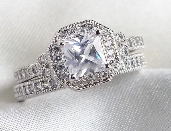 Exquisite Moissanite Rings