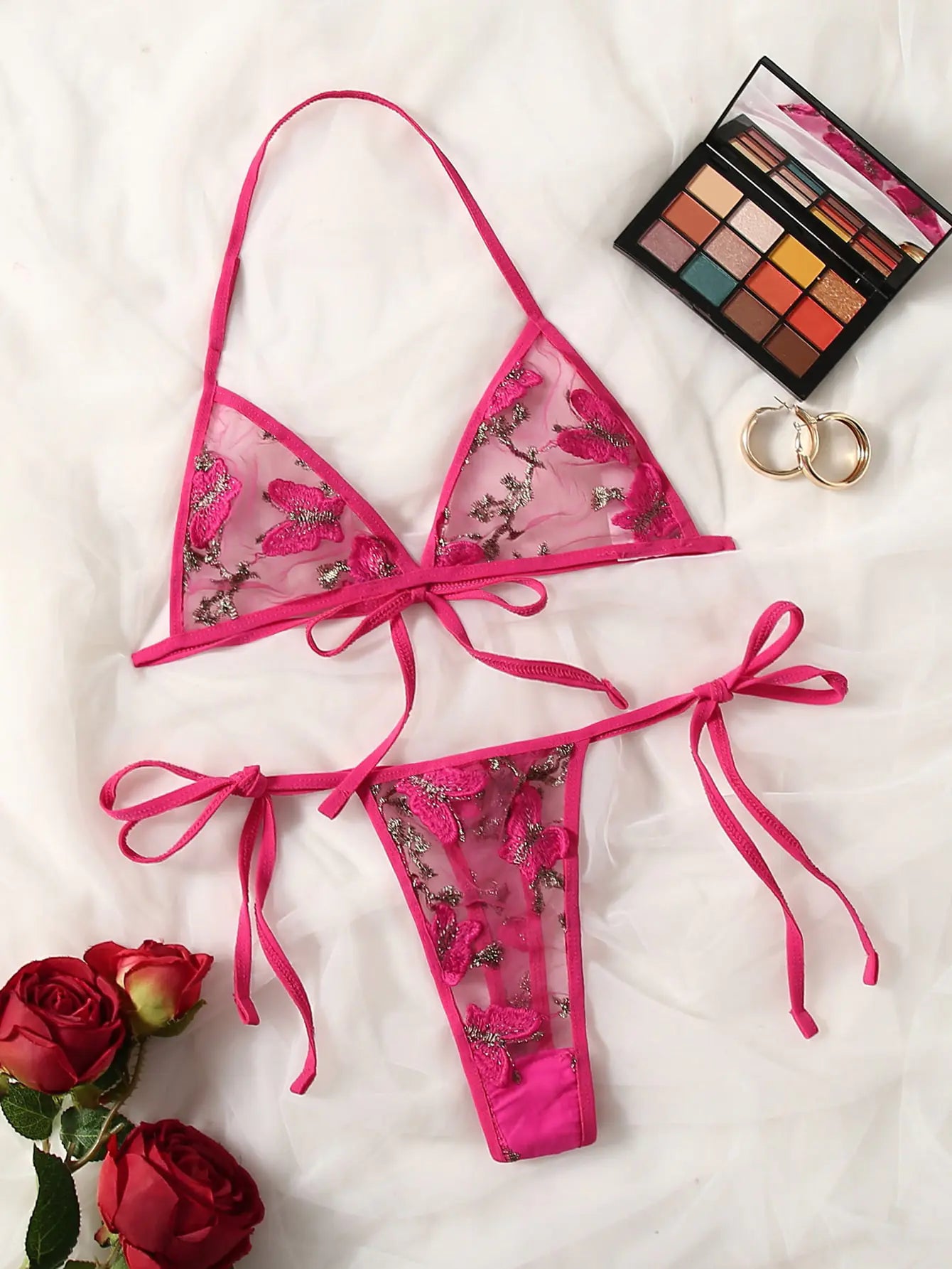 Elegant Three-Point Lace Lingerie Set