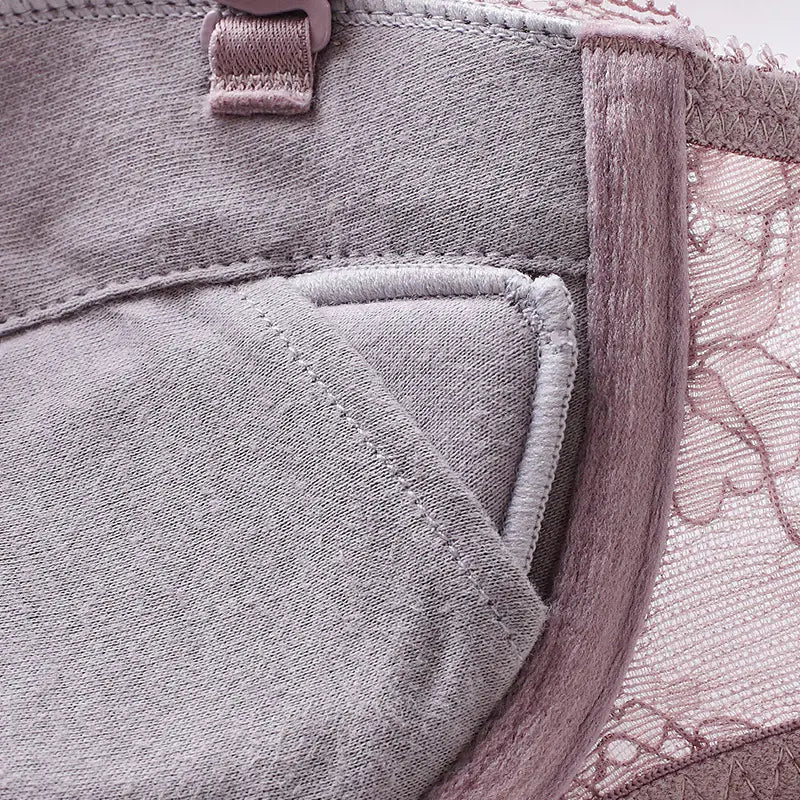 Lace-Trimmed Thin Cup Bra Set