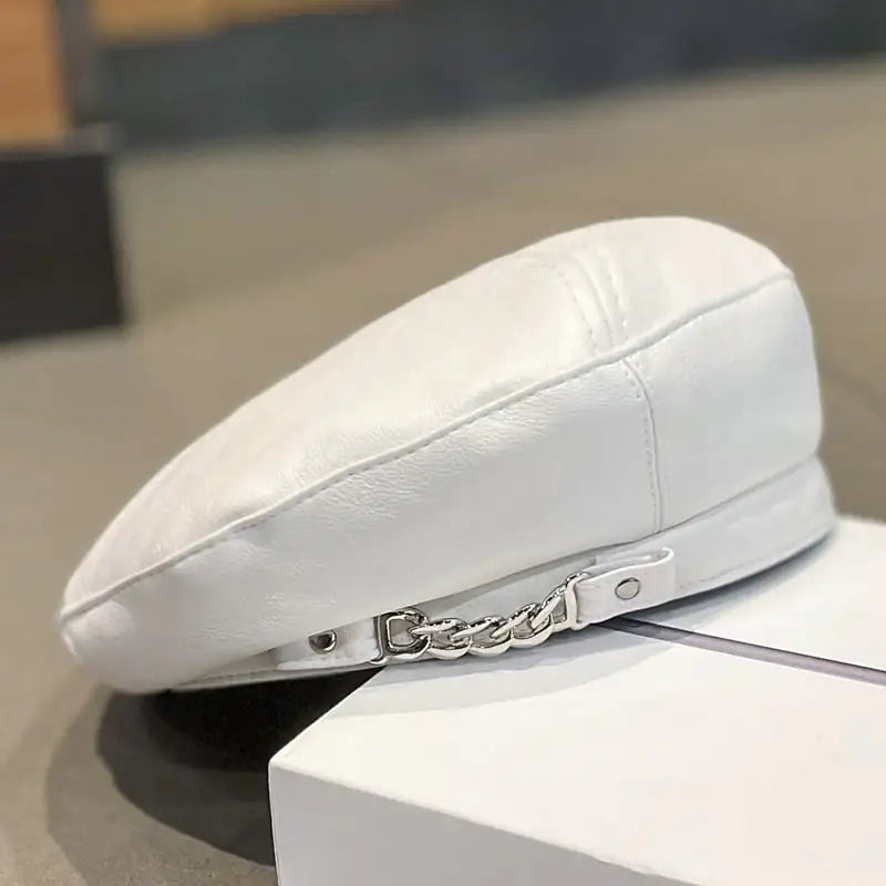 Chain Rivet Beret Chic