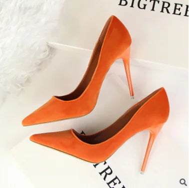 Minimalist Pointed Toe High Heels