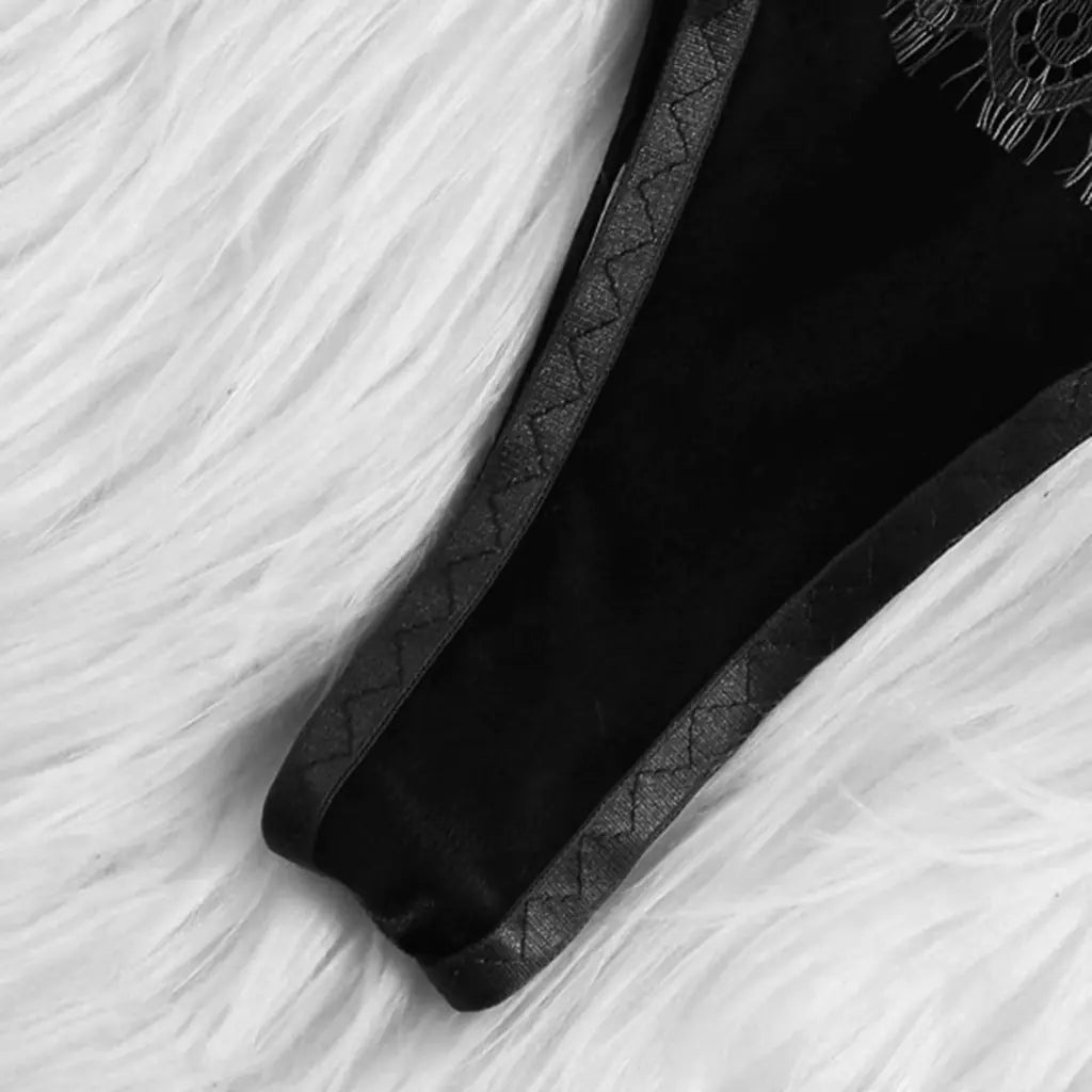 Three Point Style Lingerie Set