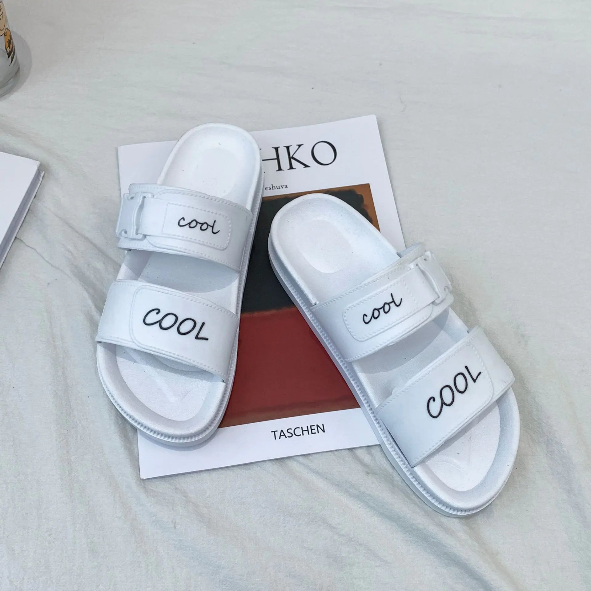 Fashion Women's Flat Sandals and Slippers