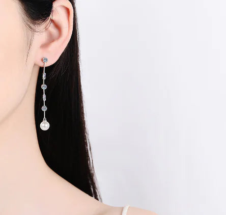 Heart-Shaped Pendant Tassel Earrings