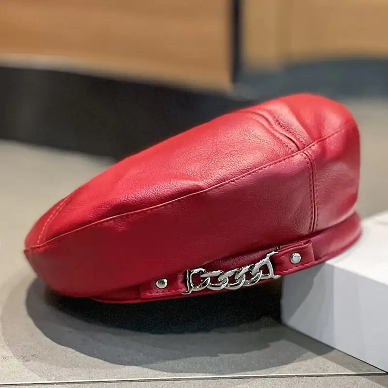 Chain Rivet Beret Chic