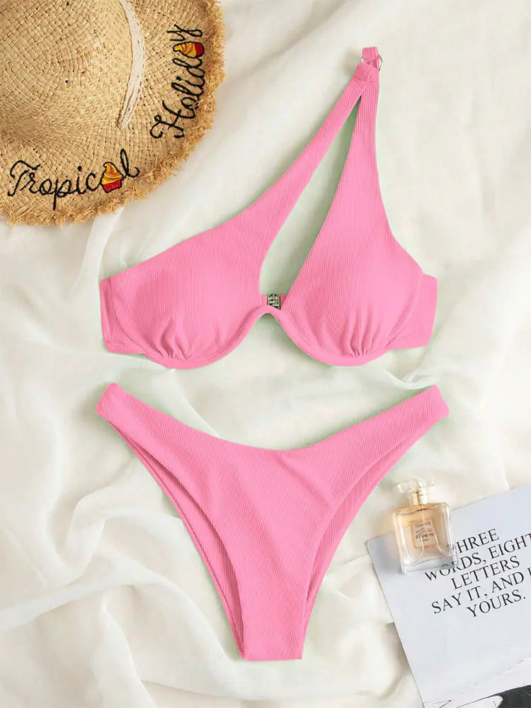 One-Shoulder Bikini Swimsuit