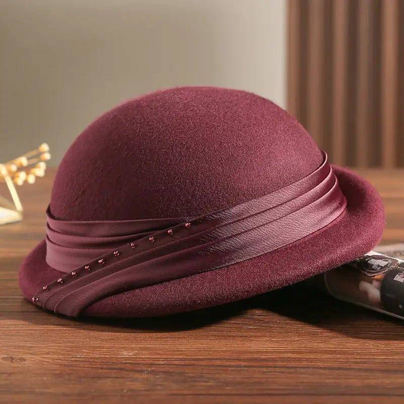 Women's British Wool Beret for Autumn & Winter Fashion
