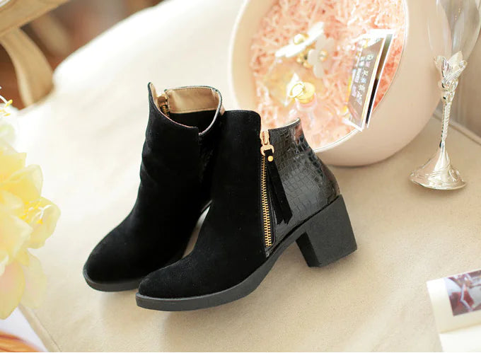 Chunky Heeled Leather Boots with Side Zipper