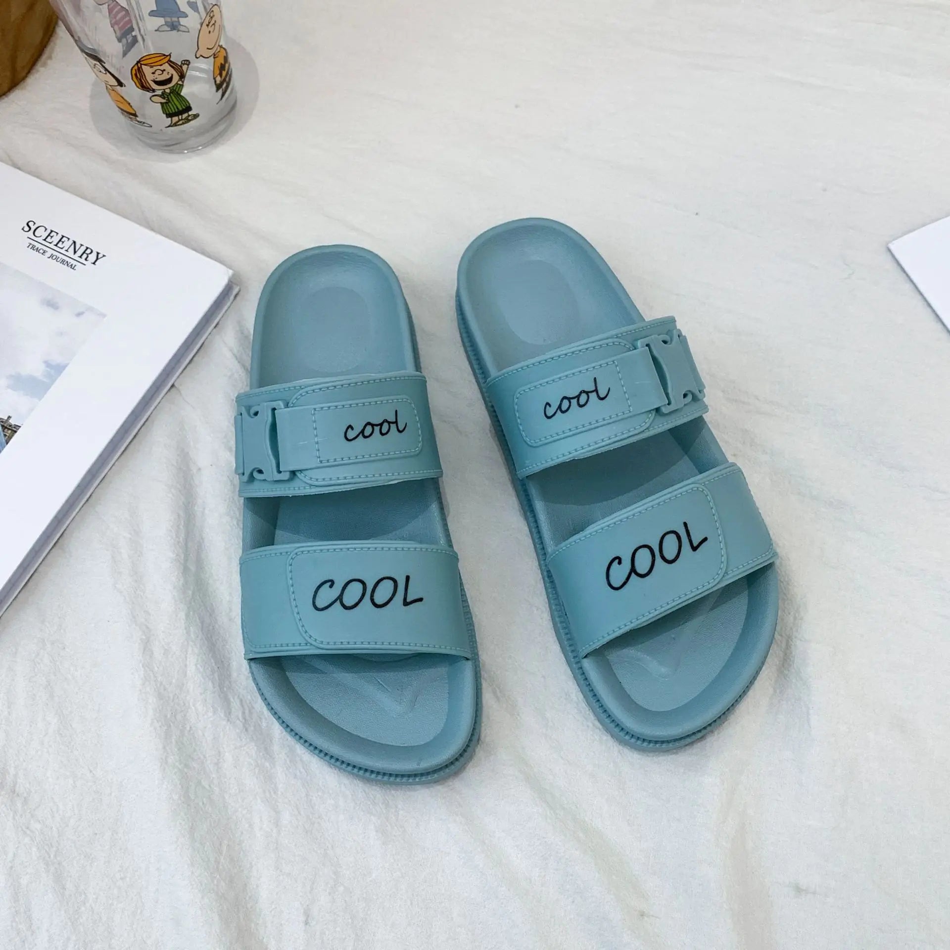 Fashion Women's Flat Sandals and Slippers