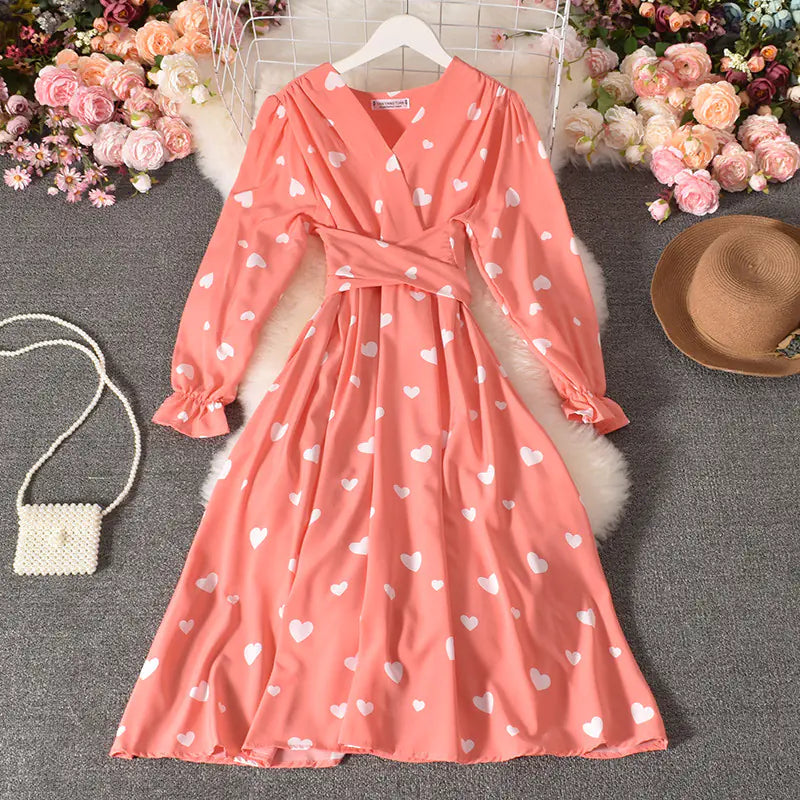 Pleated Long Dress with Tie Belt and Love Design