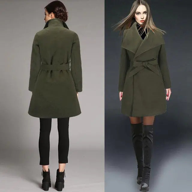 Fashionable Women's Woolen Coat for Winter