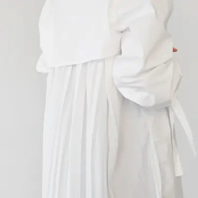 Pleated Back Collar Long Sleeve White Shirt
