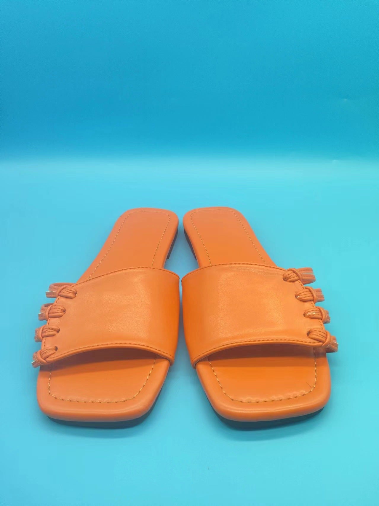 Woven Square Sophistication