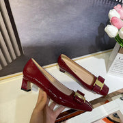 2022 New Flat Court Shoes with Metal Buckle and Bow