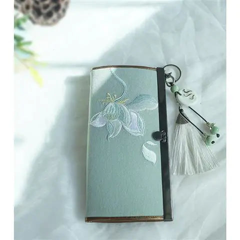 Artistic Retro Embroidery Clutch Purse for Women