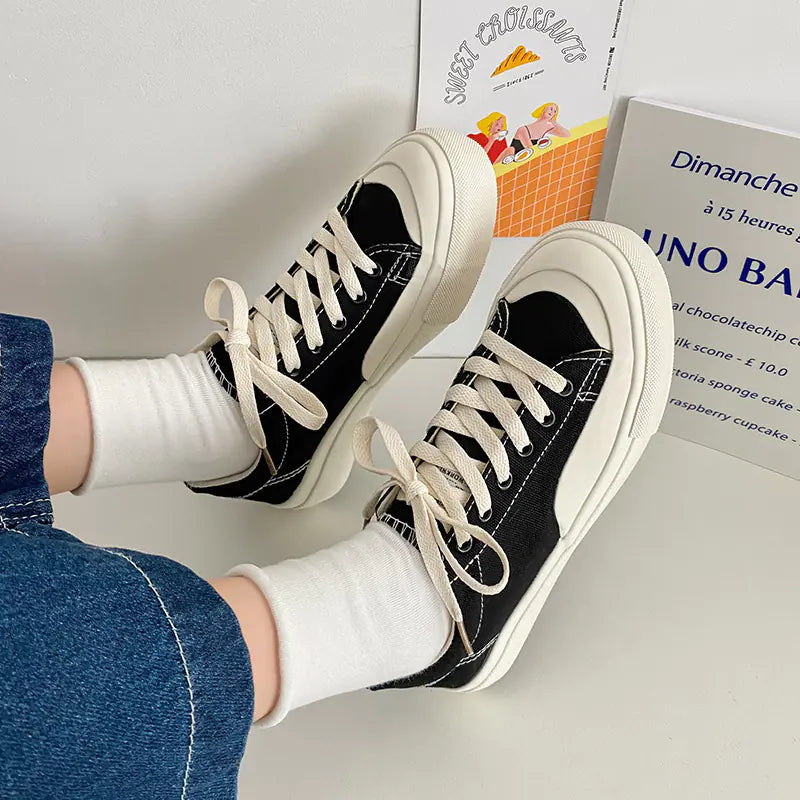 2022 Fashion Retro Low-top Canvas Sneakers for Women