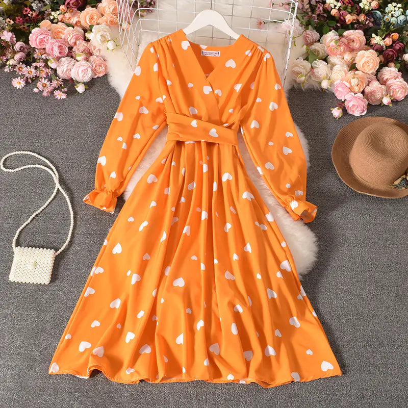 Pleated Long Dress with Tie Belt and Love Design