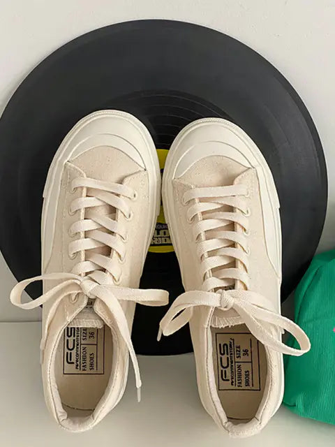 2022 Fashion Retro Low-top Canvas Sneakers for Women