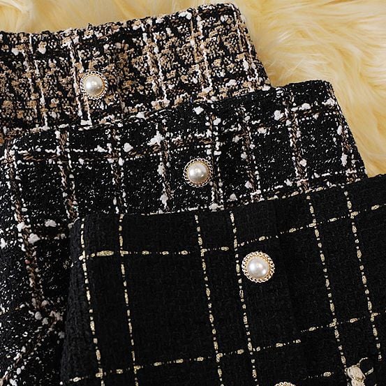 Woolen Plaid Sophistication