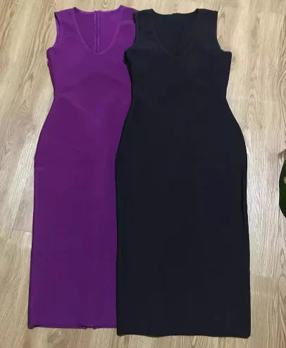 Round Neck Slim-fit Dress with Waist-baring Design