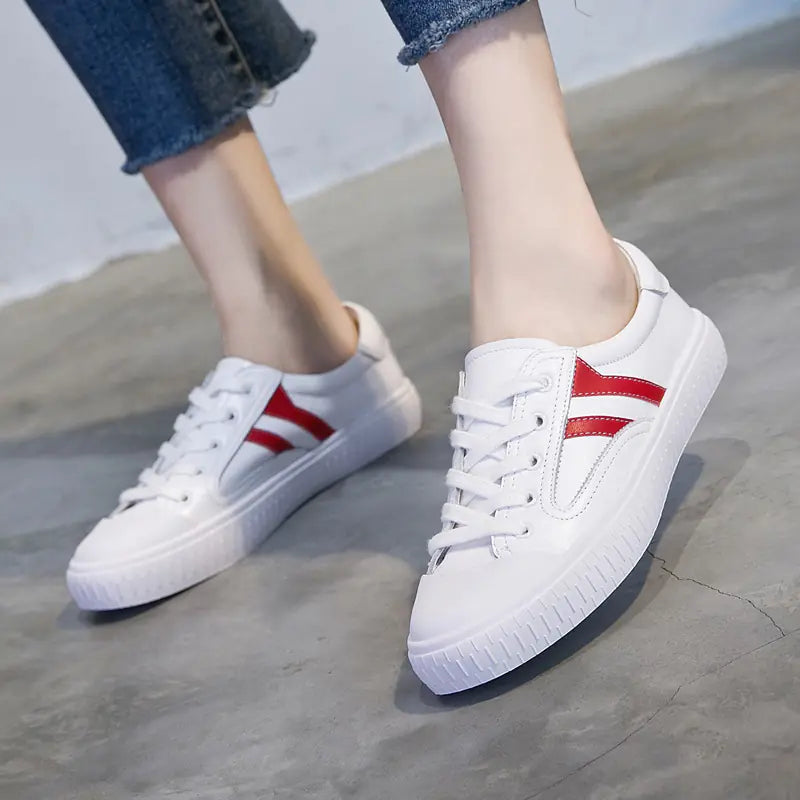 2020 Women's Leather Casual Lace-up Sneakers (Plus Size)