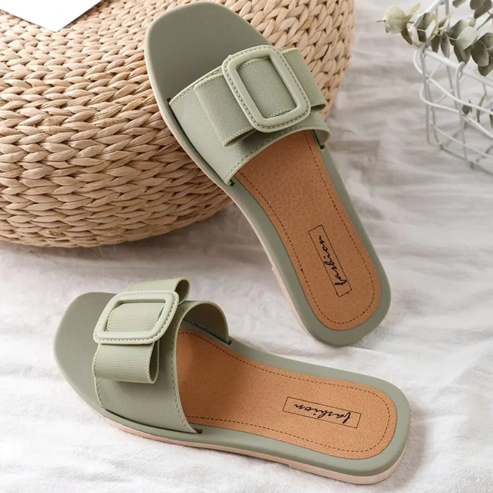 Casual Fashion Slippers with Soft Bottom and Square Buckle
