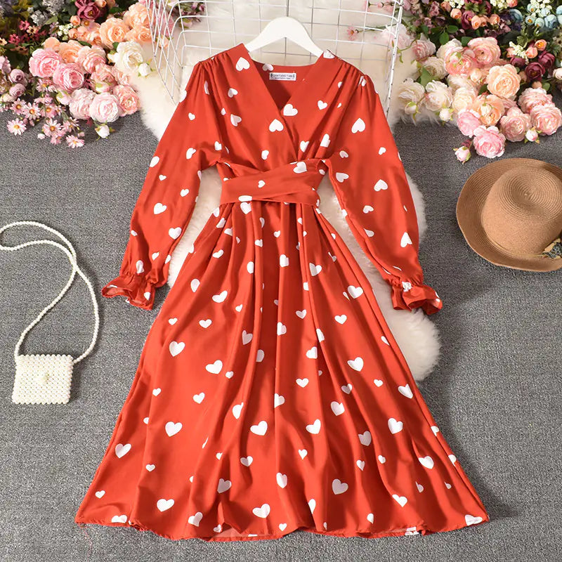 Pleated Long Dress with Tie Belt and Love Design