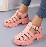 Roman-Style Buckle Shoe