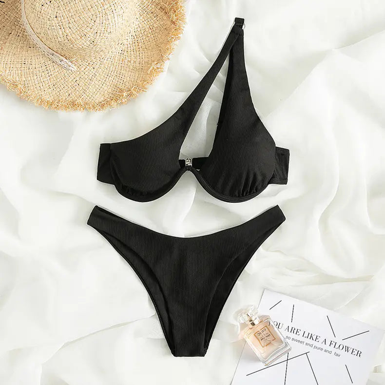 One-Shoulder Bikini Swimsuit