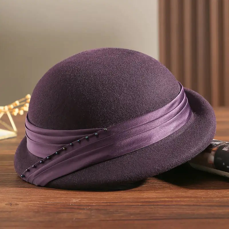 Women's British Wool Beret for Autumn & Winter Fashion