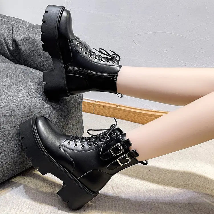 Women's British Style Lace-up Leather Motorcycle Boots